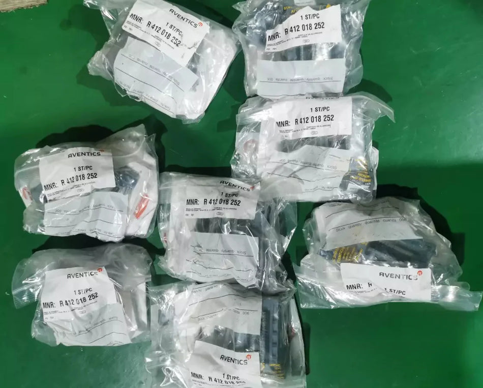 1 PC NEW Anwochi R412018252 Valve Island Module By #B794R CL