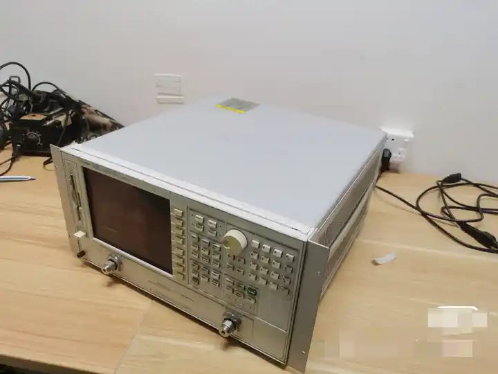 Agilent keysight 8720ET VNA 50 MHz 20 GHz Network Analyzer