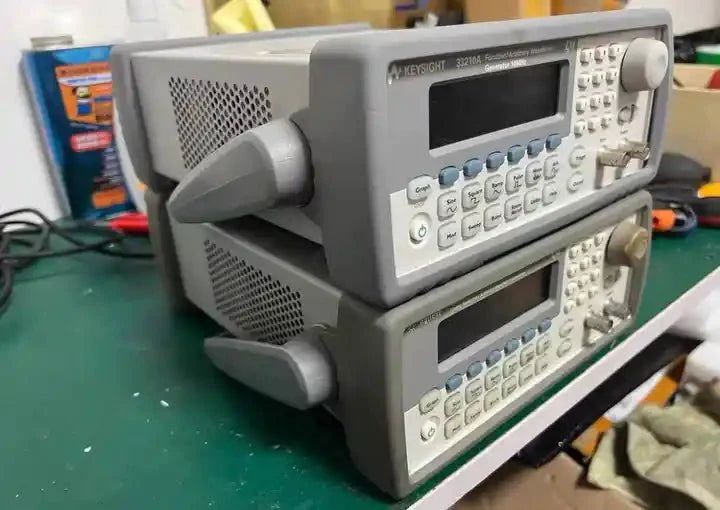 1 pc Keysight Agilent 33210A 14bit Precision Function Waveform Signal Generator