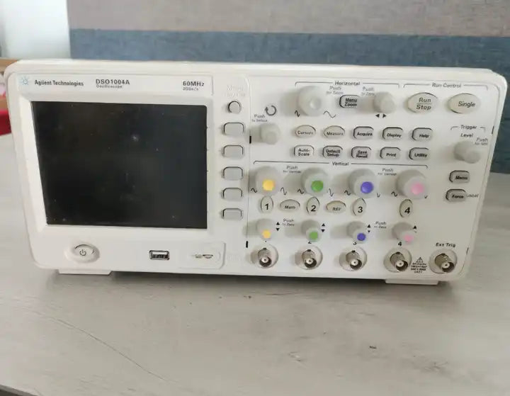 Agilent Technologies DSO1004A Digital Storage Oscilloscope Lab 60MHz