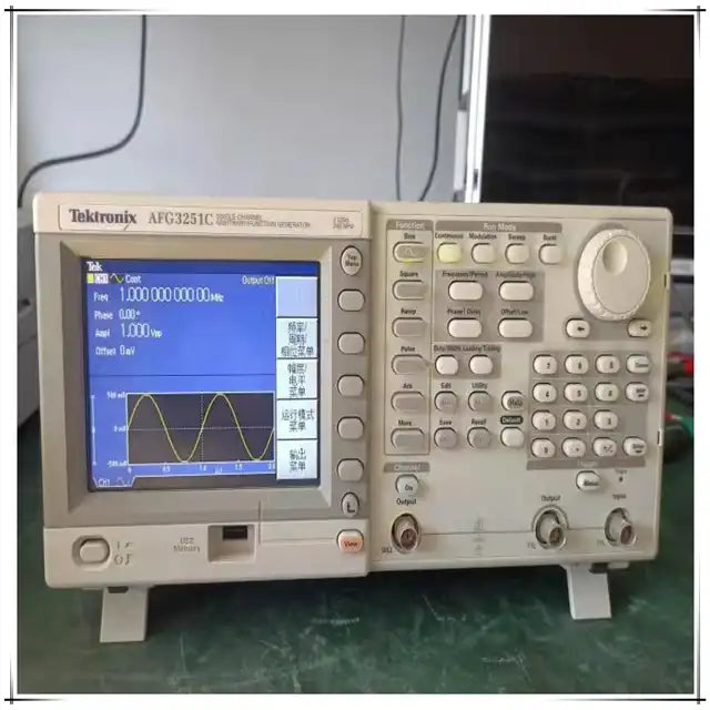 Used Tektronix AFG3251C Arbitrary function generator AFG3251C single channel 240M signal source