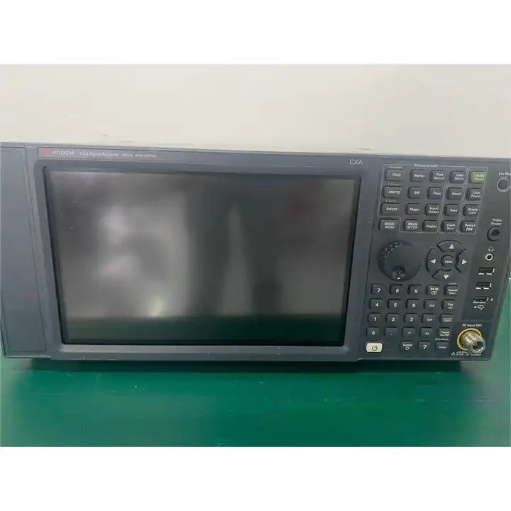 Agilent Keysight CXA Signal Analyzer N9000B 9kHz-26.5GHz with opt used
