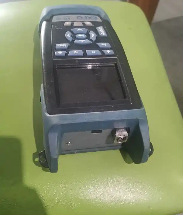 1PCS USED EXFO AXS-100 ACCESS OTDR