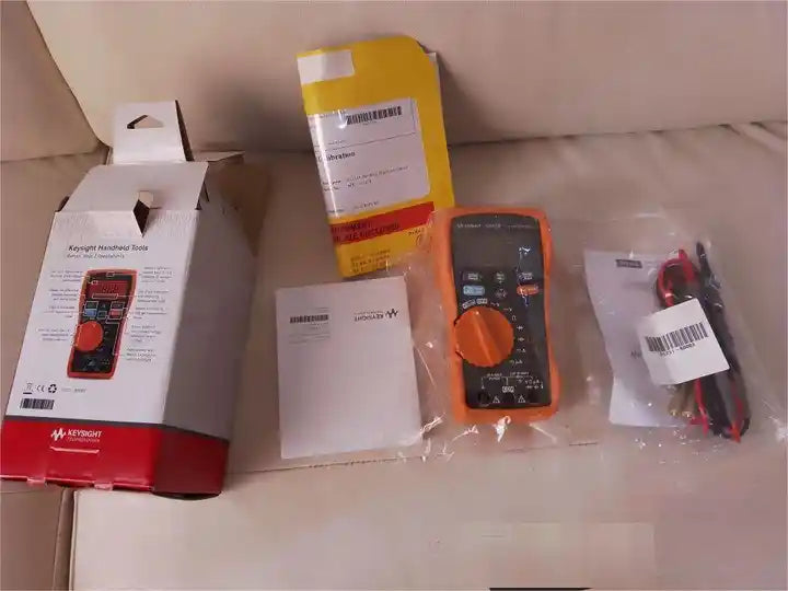 Keysight AGILENT U1232A DMM HH 3 1/2 Digital Multimeter