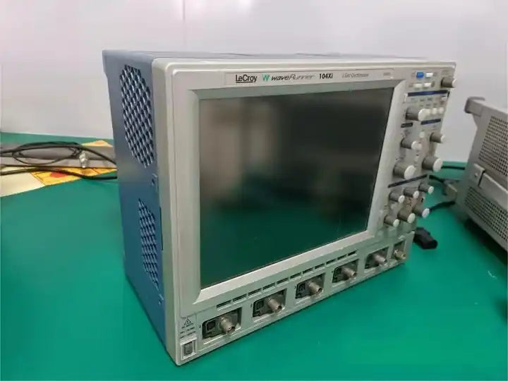 Lecroy 104Xi 1 GHz, 4 Channel, 10 GS/s Oscilloscope used