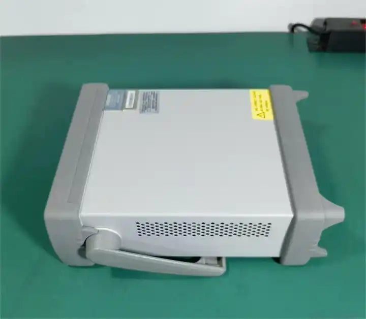 agilent/ Keysight 34465A 6 1/2 Digital Multimeter
