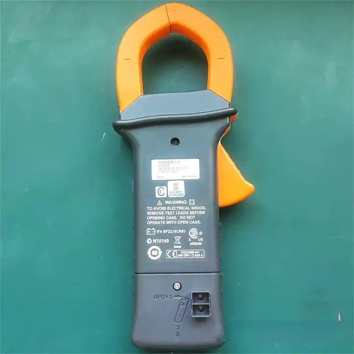 Agilent Keysight U1213A AC DC 1000A Clamp Meter Ammeter DMM