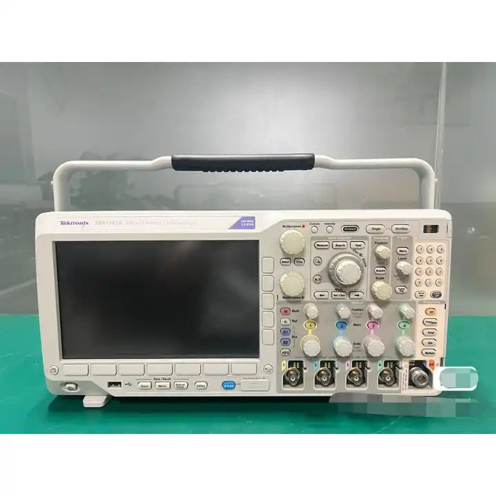 1PC Tektronix MDO3014 Mixed Domain Oscilloscope, 4CH, 100 MHz, 2.5 GS/s, MDO3000