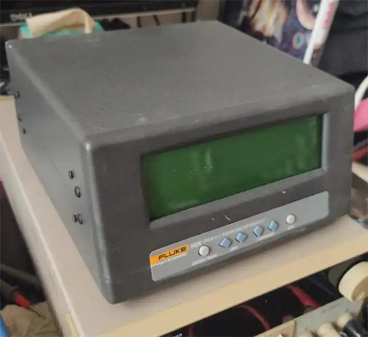 Fluke 1529  Thermometer