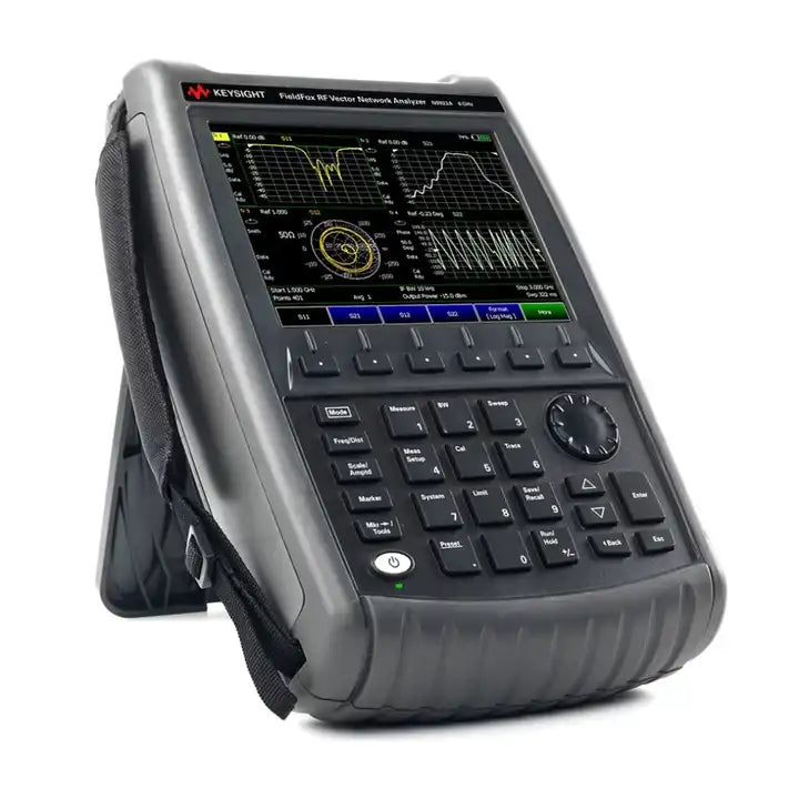 Keysight N9923A FieldFox Handheld RF Vector Network Analyzer, 4 GHz and 6 GHz Number of built-in ports 2 ports