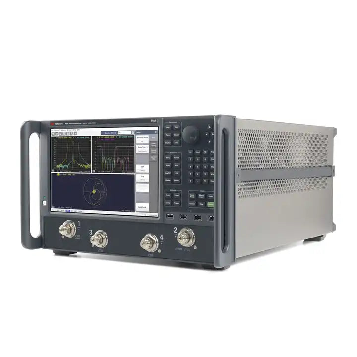Keysight N5221B PNA Microwave Network Analyzer, 900 Hz/10 MHz to 13.5 GHz Number of built-in ports 2 ports 4 ports