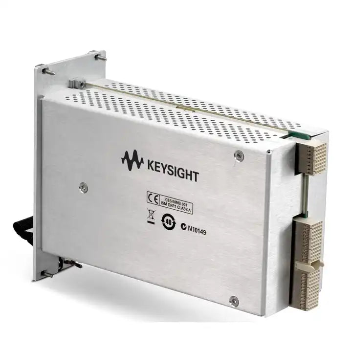 Keysight M9185A PXI 8/16-channel isolated D/A converter