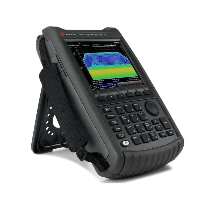 Keysight N9933B FieldFox Handheld Microwave Spectrum Analyzer, 4 GHz
