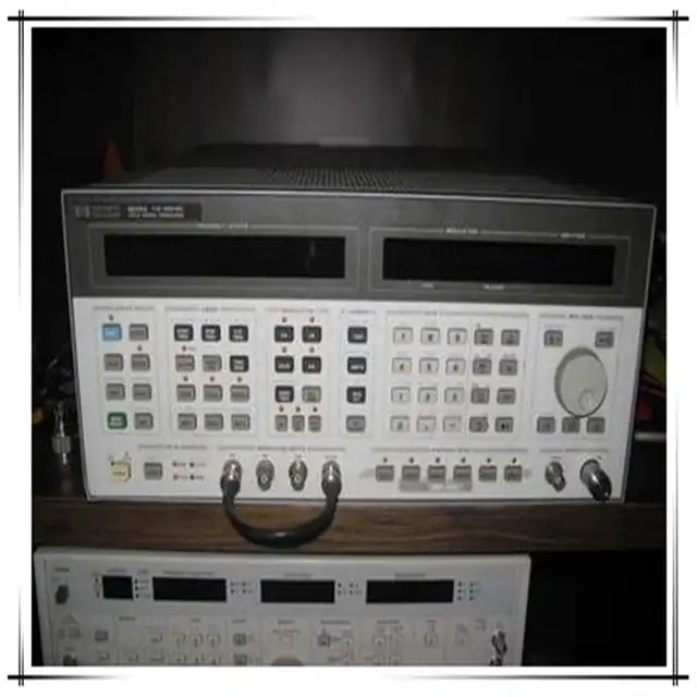 Second-hand Agilent 8645A signal source HP8645A 2G frequency hopping signal generator