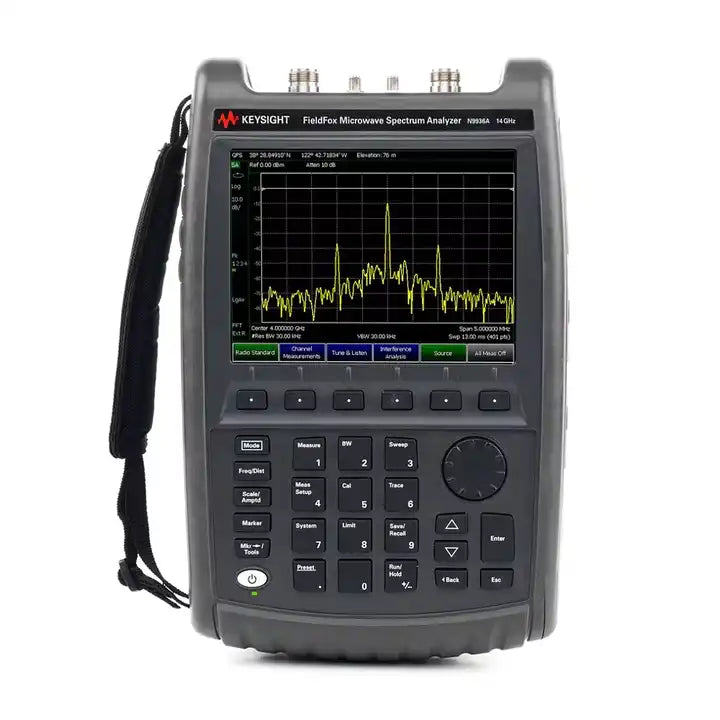 keysight  FieldFox  Microwave Spectrum Analyzer N9938A 26.5 GHz