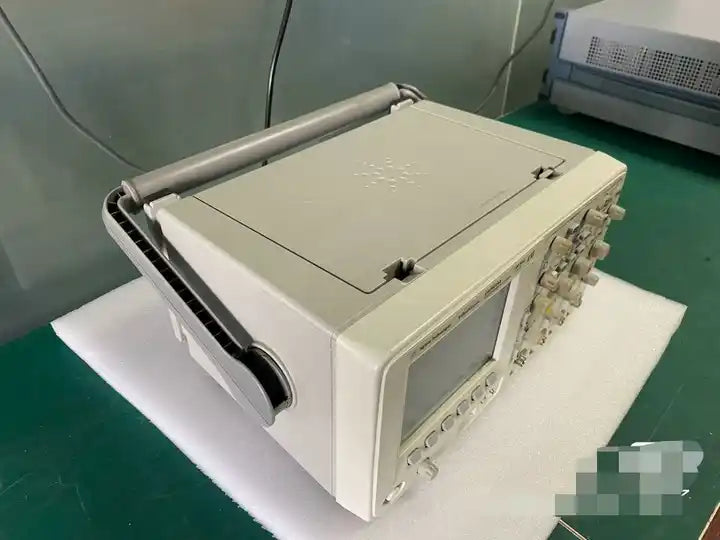 Agilent Keysight DSO6104A 4 channel 1GHz 4GSa/s MSO / oscilloscope