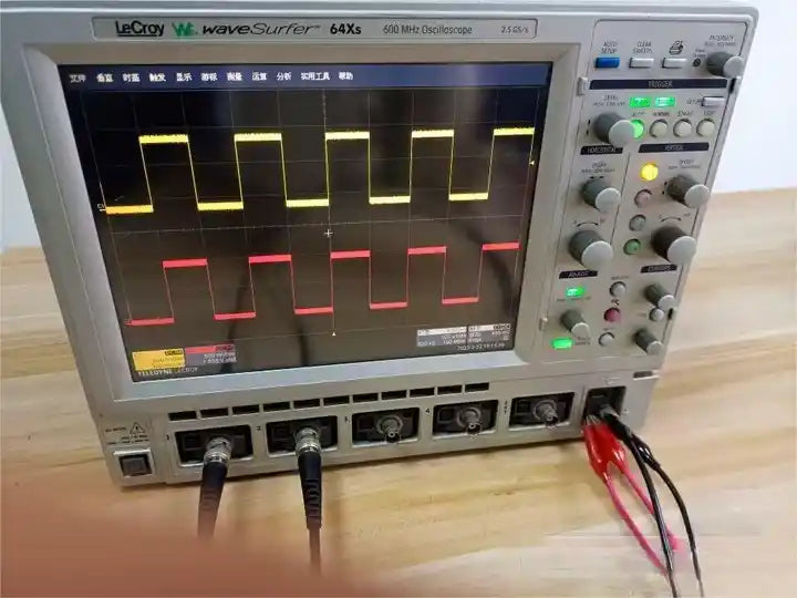 LeCroy WaveSurfer 64Xs 600MHz 2.5GS/s Oscilloscope used
