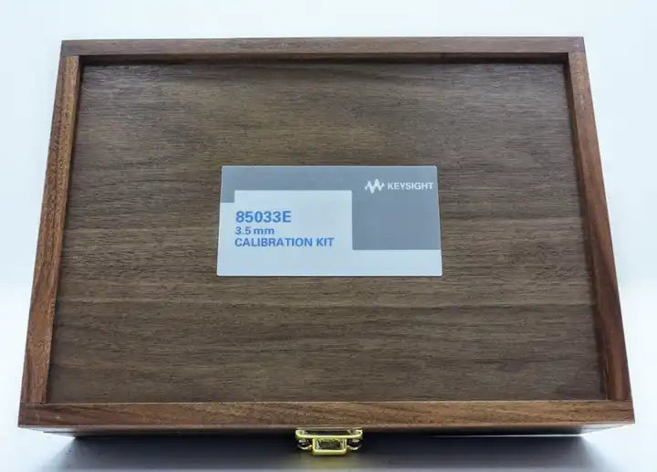 Keysight Used 85033E mechanical calibration kit, DC to 9 GHz, 3.5 mm(Agilent)