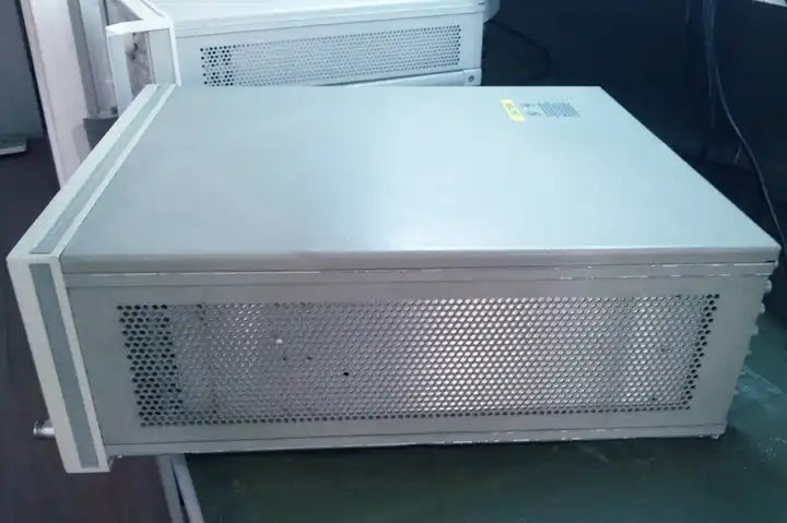 HP/Agilent 8752C 300KHz-3 GHz Network Analyzer used