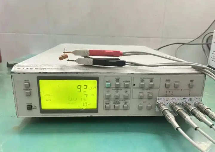 Used Fluke PM6304 Programmable Automatic RCL Meter