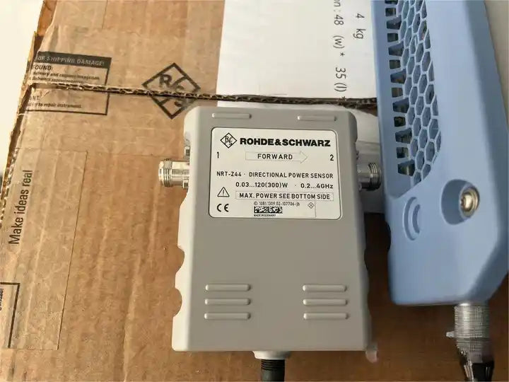 R&S Rohde & Schwarz NRT2 POWER Reflection Meter with NRT-Z44 0.2-4ghz sensor