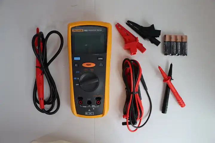 Fluke 1503 Digital Insulation Resistance Tester HighPrecision Multimeter
