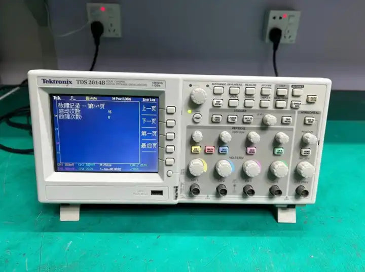 Used 1PCS Tektronix TDS 2014B 100MHz 4 Channel 1GS/s Color Oscilloscope Digital