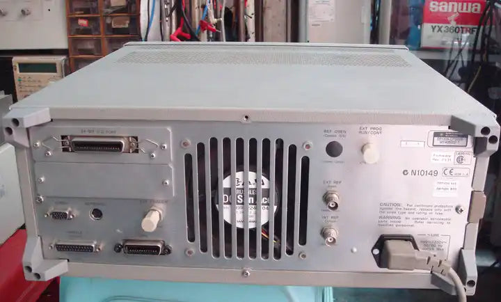 HP/Agilent E5100A 10kHz - 180MHz Network Analyzer