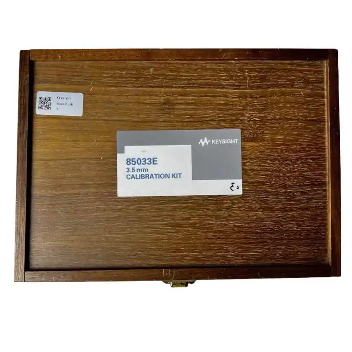 Keysight 85033E Standard Mechanical Calibration Kit, DC to 9 GHz, 3.5 mm