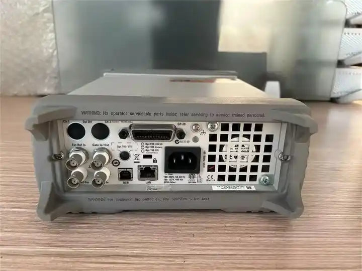 Keysight  AGILENT 53210A 350 MHz RF Frequency Counter, 10 digit/s, used