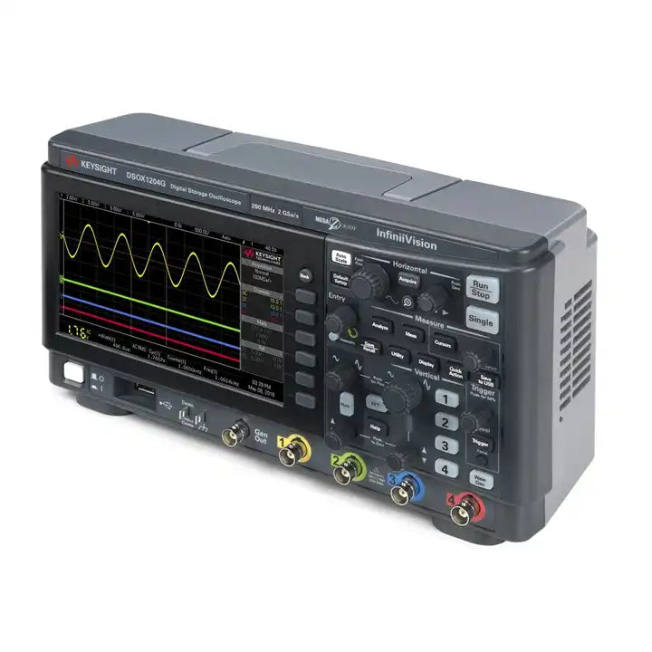 Keysight DSOX1204G Oscilloscope: 70/100/200 MHz, 4 analog channels with built-in waveform generator