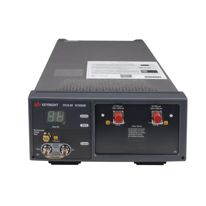 Keysight N1092B 28/45 GHz dual optical channel DCA-M with option CDR High sensitivity, noise less than 5 uW