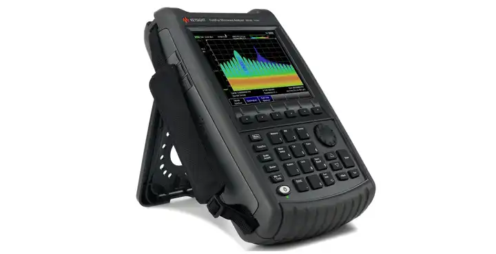 keysight N9916B FieldFox Handheld Microwave Analyzer, 14 GHz