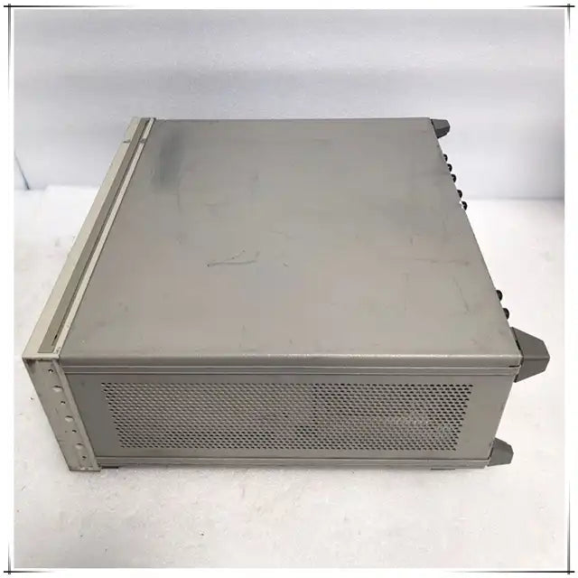 Used Agilent 8757D Network Analyzer HP8757D Scalar Network Analyzer 8757D Spectrum analyzer
