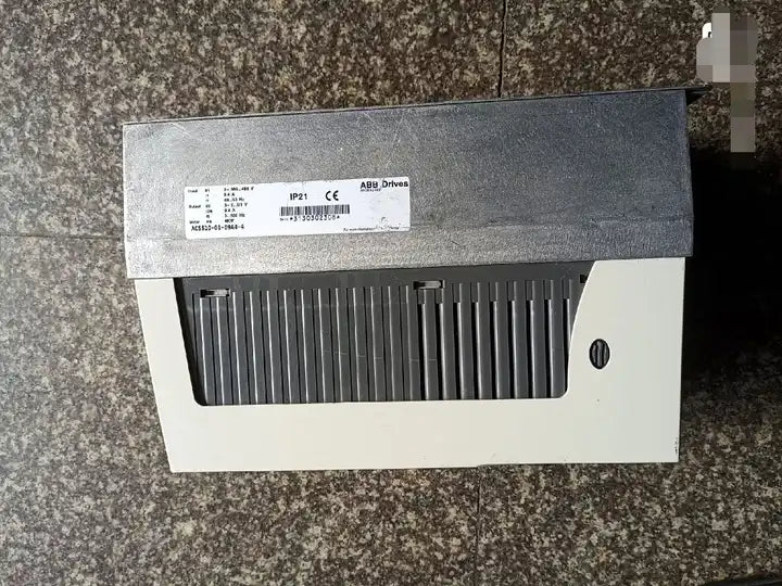 A B B ACS510-01-09A4-4 4KW 380V fan pump inverter used