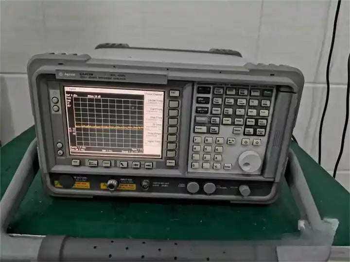 Agilent E4403B Spectrum Analyzer 9 kHz-3.0 GHz used