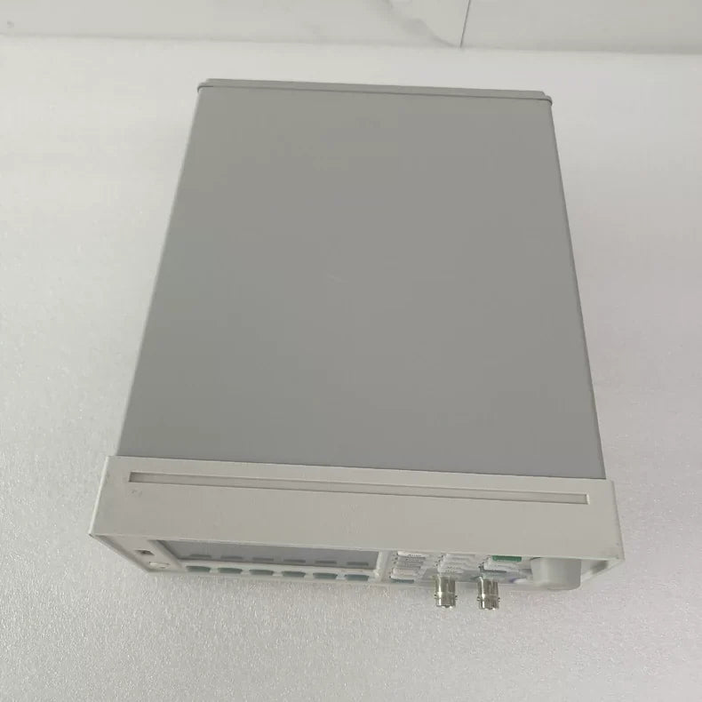 HP Agilent Keysight 53220A Universal Frequency Counter / Timer 350MHz