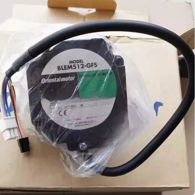 1 PC NEW BLEM512M2-GFS Servo Motor #B2327H CL
