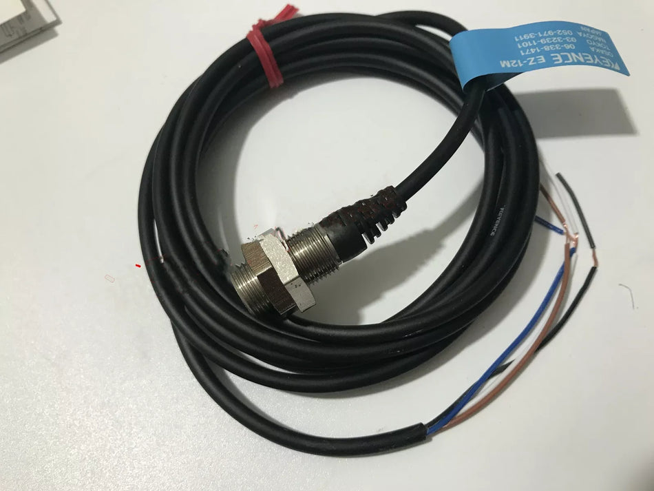 Keyence EZ-12M Proximity Sensor Switch - 1PC New in Box