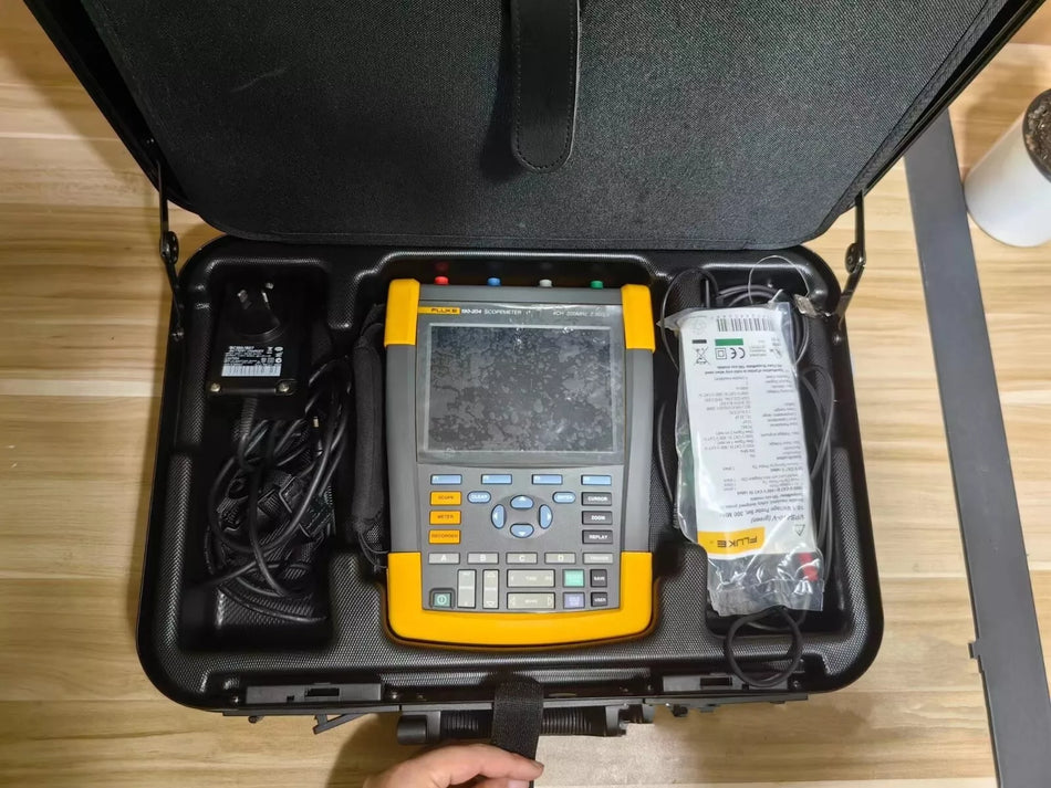 1PCS Used Fluke 190-204 Handheld Oscilloscope #N970P YF