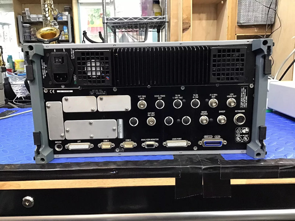 Rohde & Schwarz FSEM 30 20Hz to 26.5GHz Spectrum Analyzer IQ FSIQ26 B7 B4 R&S