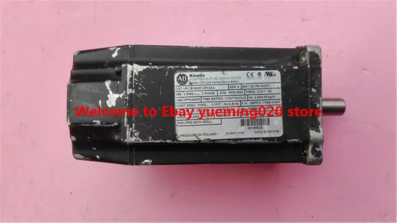 CAT VPL-B1003F-CK12AA Servo motor
