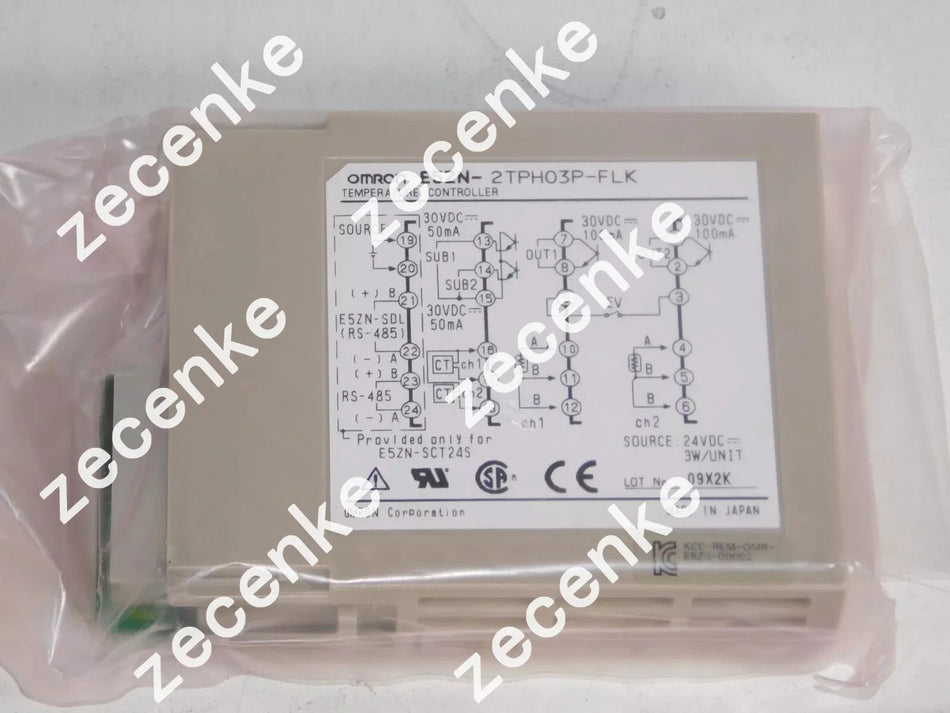 OMRON E5ZN-2TPH03P-FLK Temperature Controller 1pcs - New