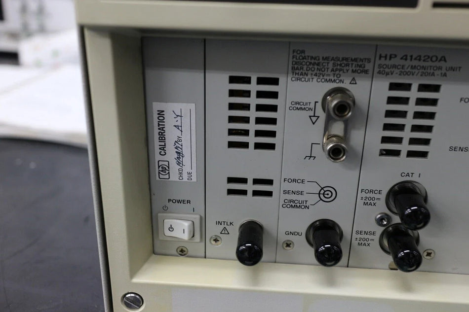 HP 4142B Modular DC Source - Reliable power source for testing applications