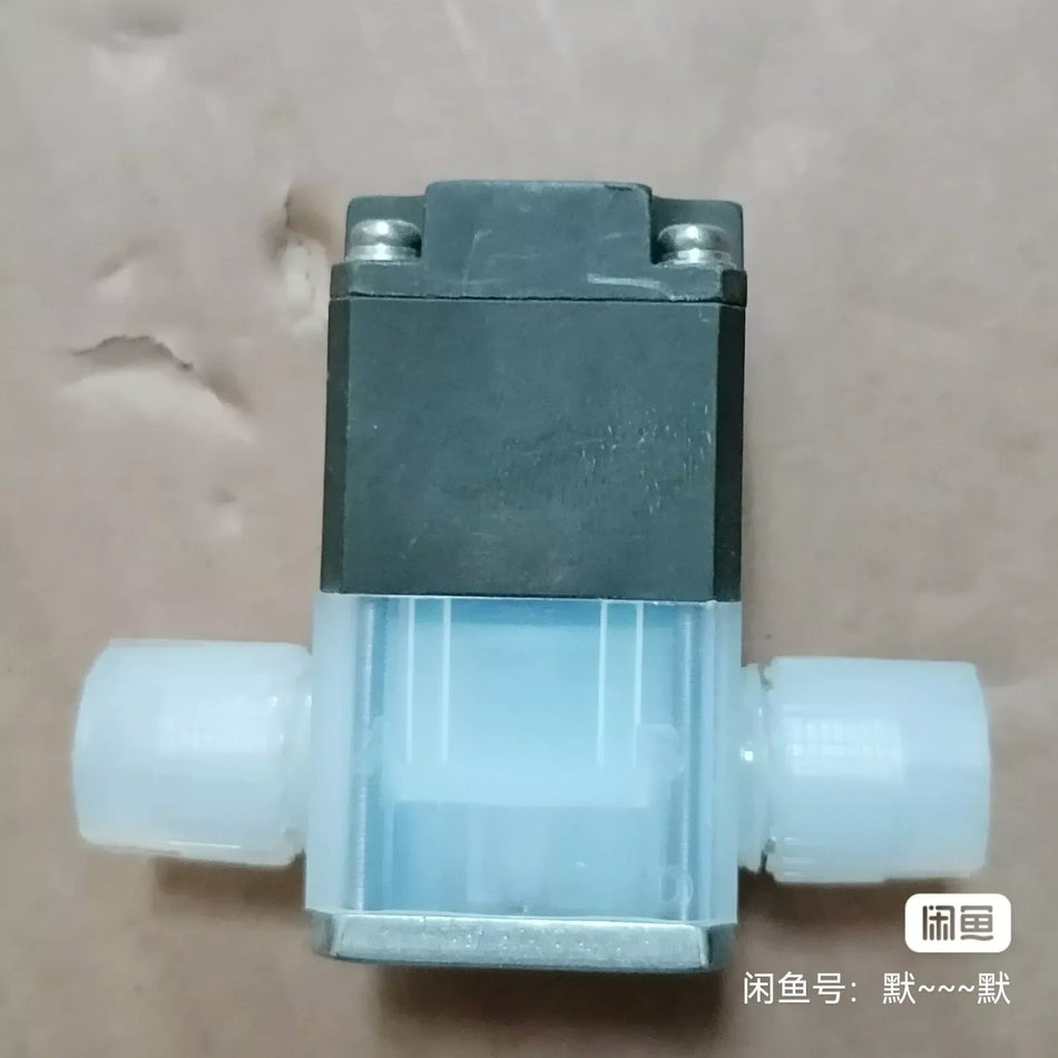 1 PC USED TEST OK AMD01-8BUP-4 Valve By DHL OR FedEx #B6690 CL