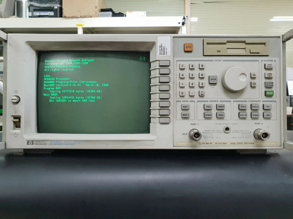 HP/Agilent 8714ES RF Network Analyzer 300KHz - 3000MHz (0573)