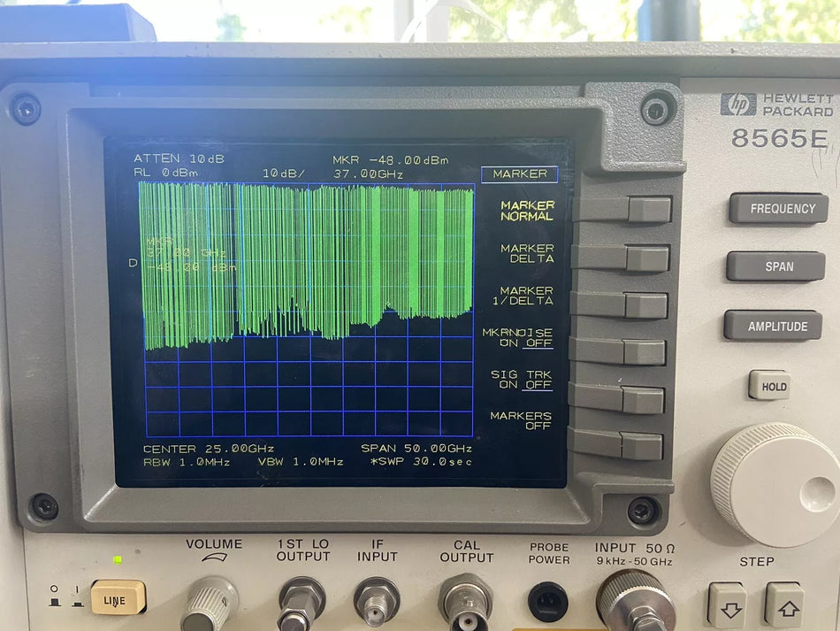Agilent HP 8565E Spectrum Analyzer 50GHz with Color LCD Screen