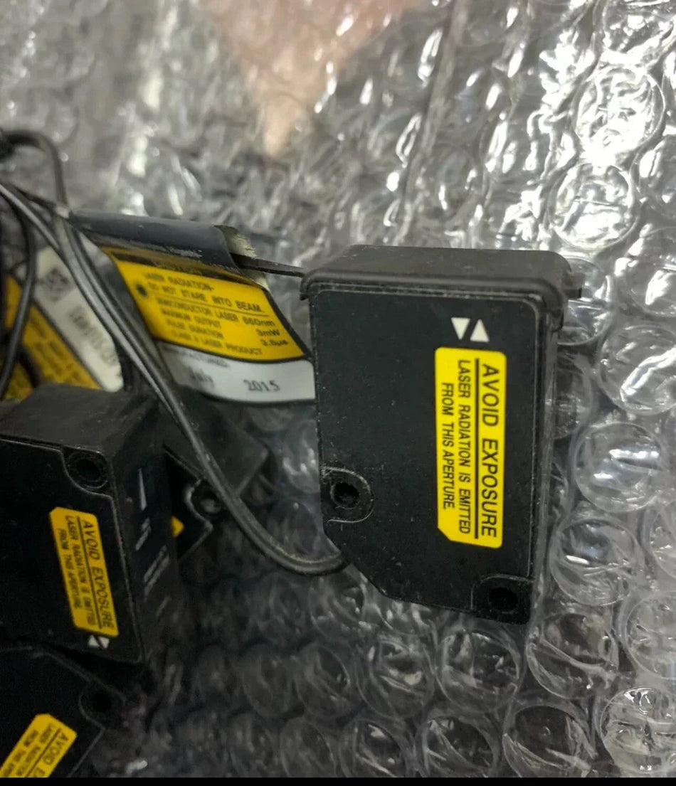 Keyence LV-H62 Laser Sensor with High Precision Measurement