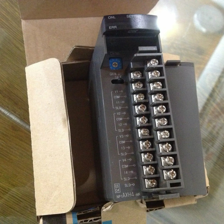 1PCS New F fuji NP1AXH4-MR PLC module Free ping/
