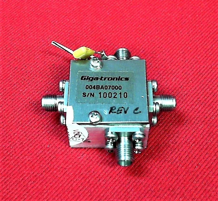 Giga-tronics 004BA07000 1pc Signal Generator Module